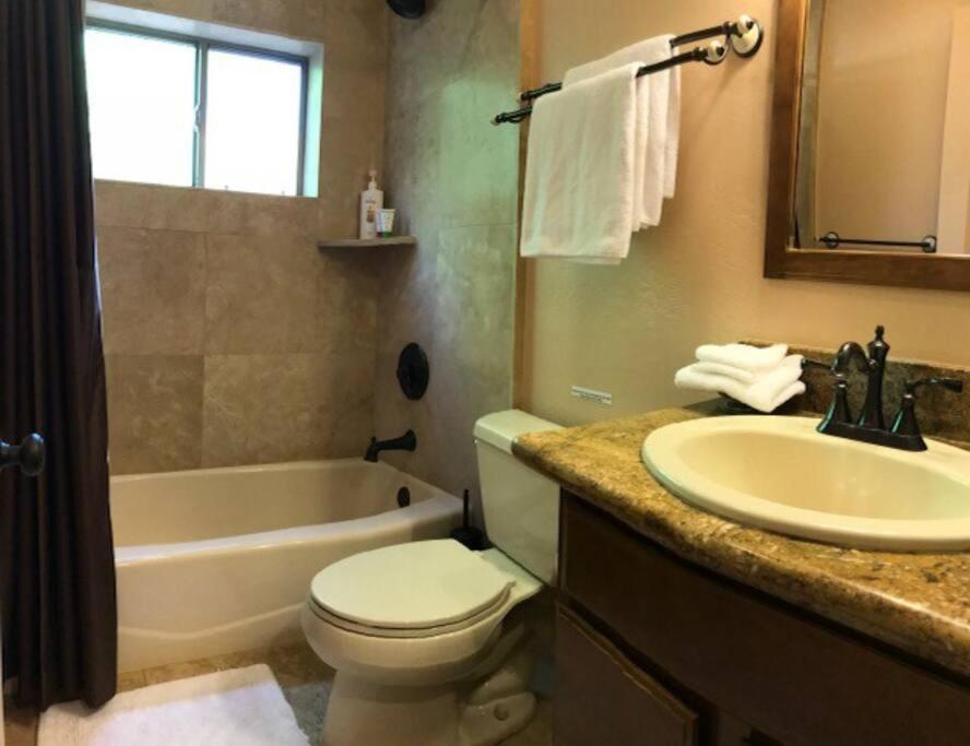 Mountain View Apartment, Residential Area, Private Entrance Apartment *